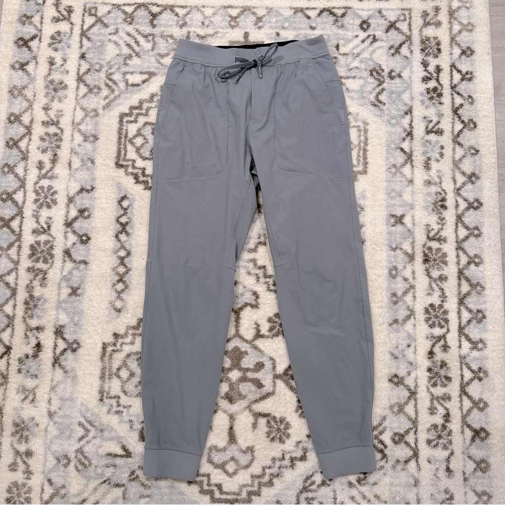 Lululemon ABC Joggers - Size medium - Silver drop